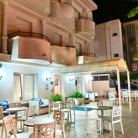 Dependance Hotel Marina Риччоне Екстер'єр фото