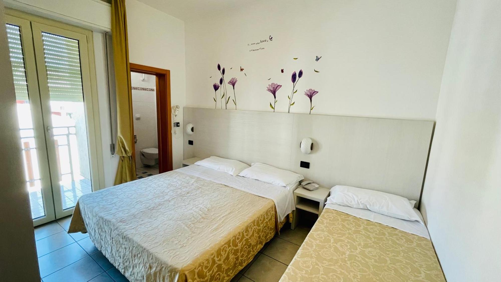 Dependance Hotel Marina Риччоне Екстер'єр фото