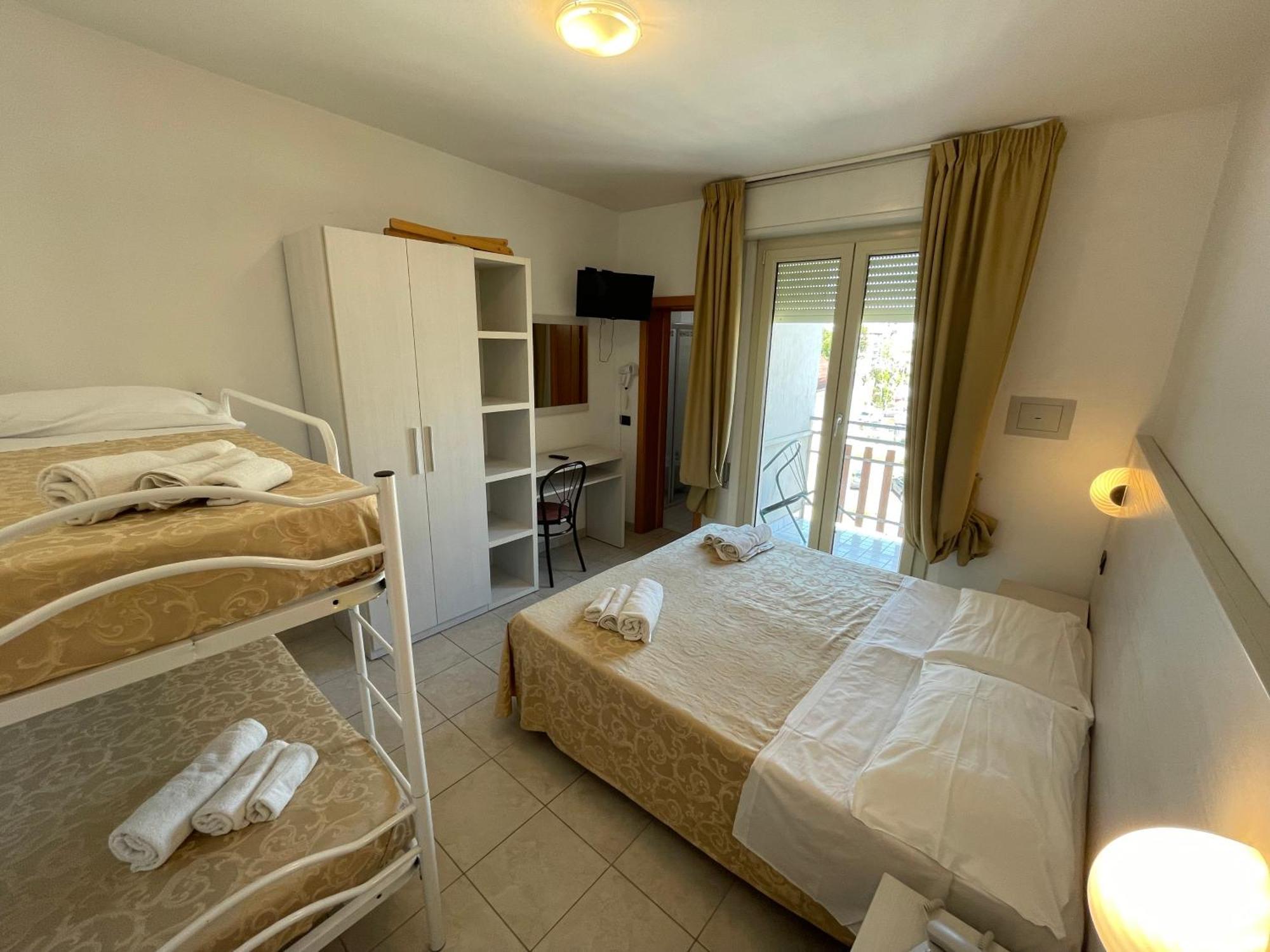 Dependance Hotel Marina Риччоне Екстер'єр фото